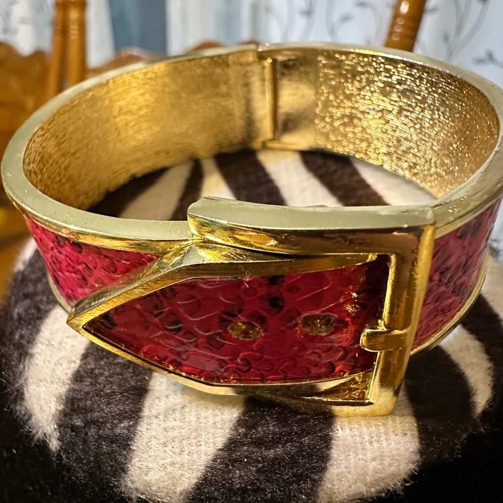 Gold and Hot Pink Leather Buckle Clamper